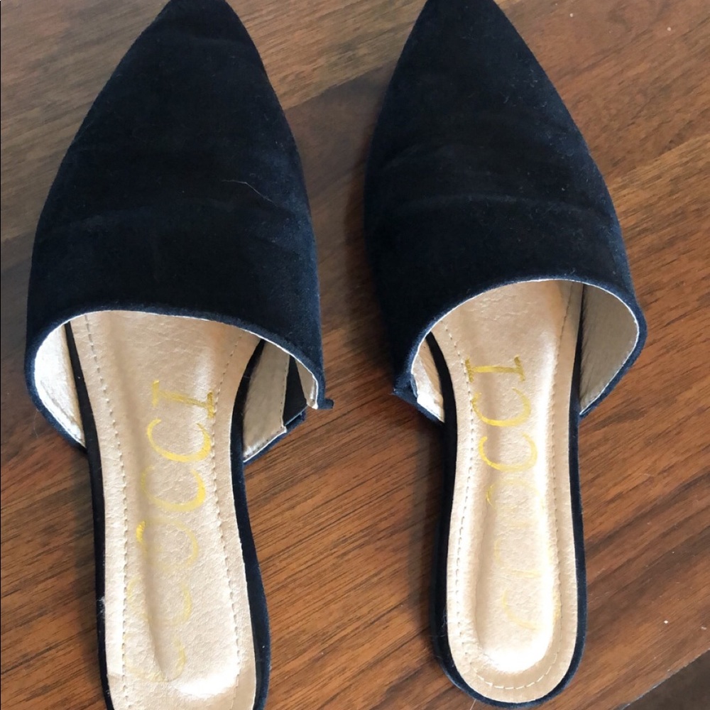 Black flats